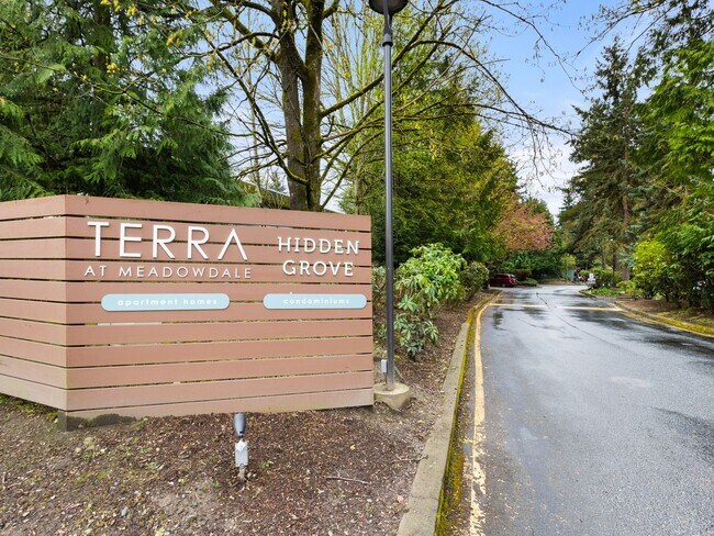 Building Photo - 6005