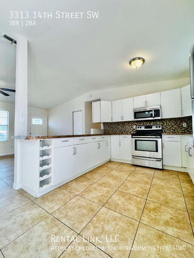 Building Photo - 3313 14th St SW