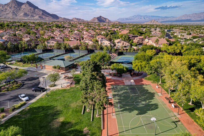 Building Photo - 11052 Orense Dr