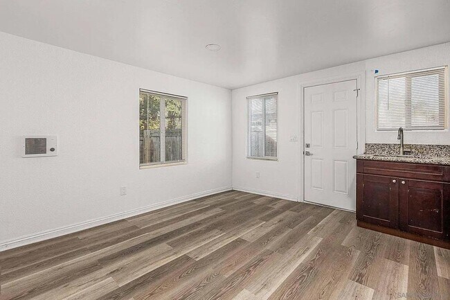 Building Photo - 4039 National Ave