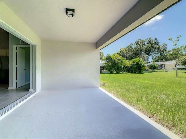 Building Photo - 27307 Tierra Del Fuego Cir