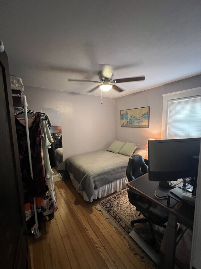 Building Photo - 436 Withington St