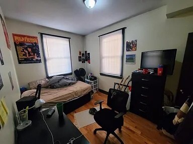 Building Photo - 1819 W Berks St