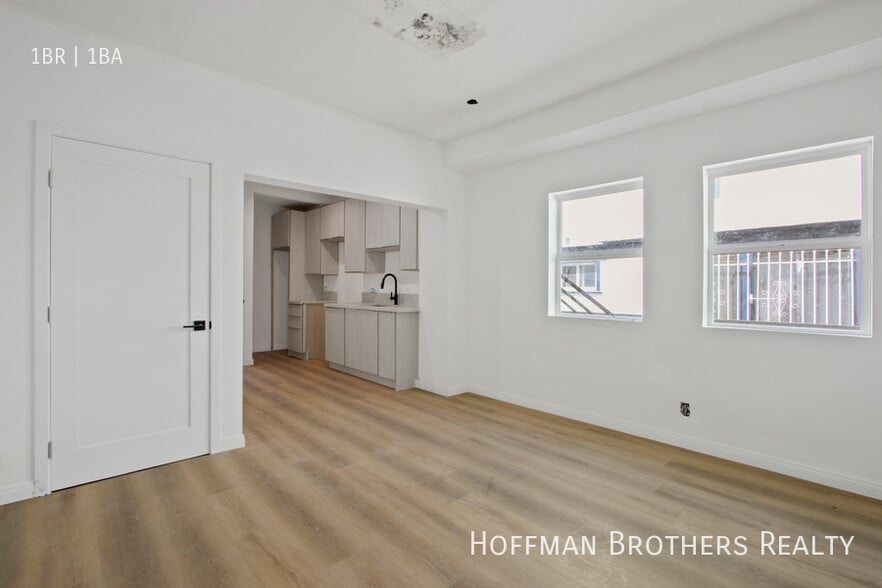 Building Photo - 2694 James M Wood Blvd