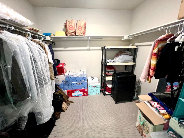 Building Photo - 10722 Rolling Mesa Dr