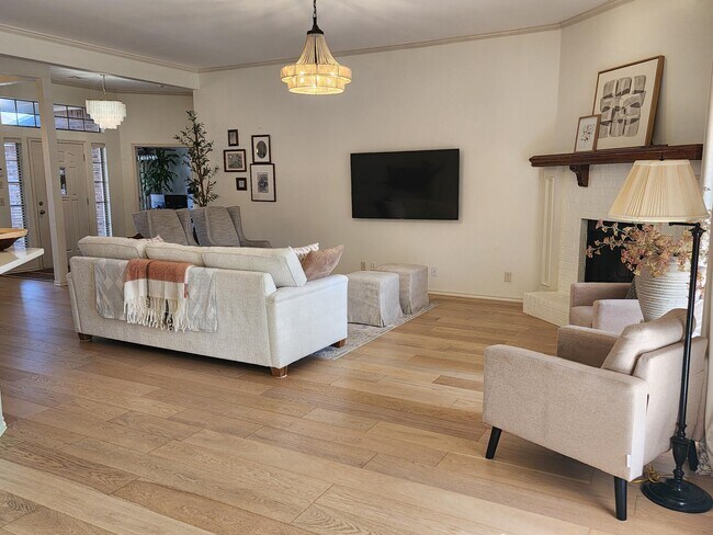 Building Photo - 2708 NW 170th Terrace