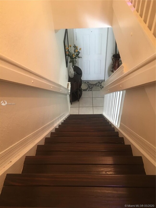 Building Photo - 8336 NW 10th St 4H Miami Fl 33126