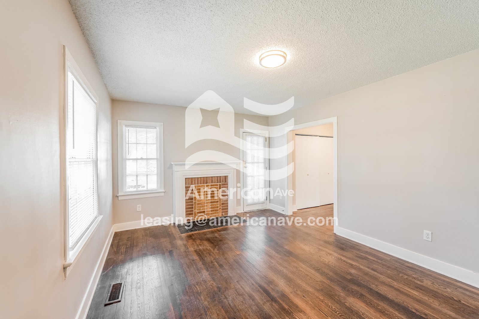 Building Photo - 7329 3rd Ave S