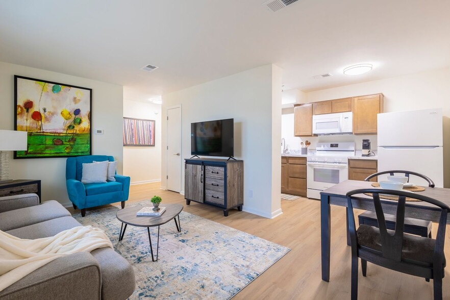 Living Room - Trifecta on Red Mile