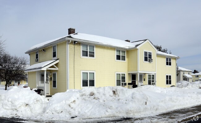 Building Photo - 50 Memorial Dr
