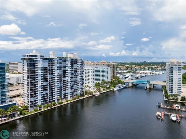 Building Photo - 936 Intracoastal Dr