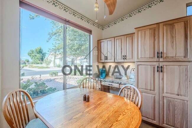 Building Photo - 4269 E Cassia Ln