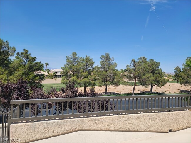 Building Photo - 169 Chateau Whistler Ct