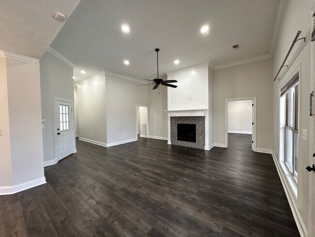 Building Photo - 3918 Old Wolf Rd