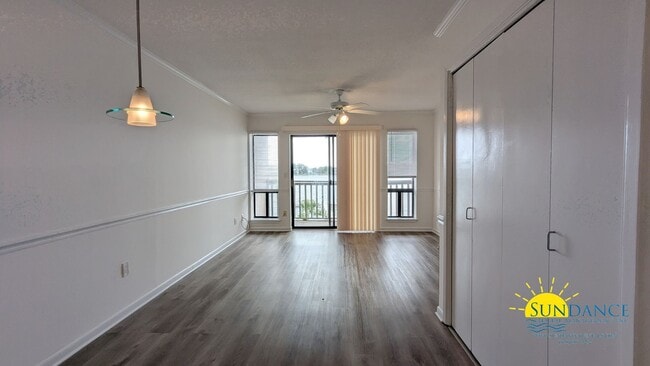 Building Photo - WATERFRONT UNIT WITH FULL VIEWS OF THE SOU...