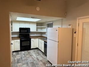 Building Photo - 13939 S Village Dr