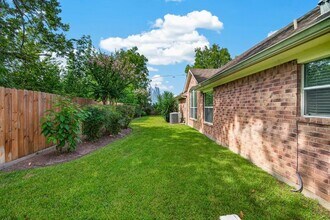Building Photo - 1103 Parkhaven Ln