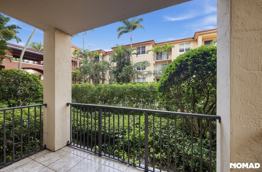 Building Photo - 1801 N Flagler Dr
