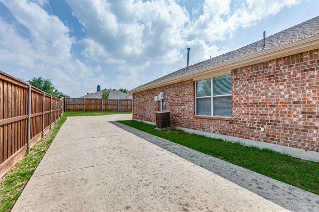 Building Photo - 510 Seminole Trail