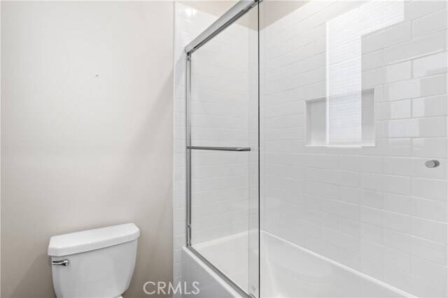 Building Photo - 156 Chorus