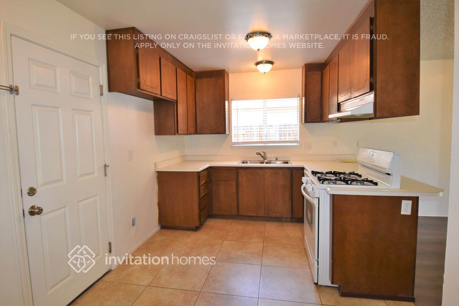Building Photo - 7013 Salmon River Dr