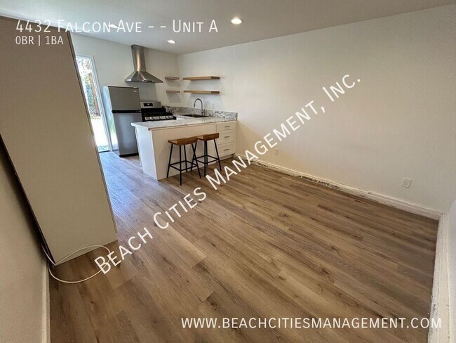 Building Photo - 4432 Falcon Ave