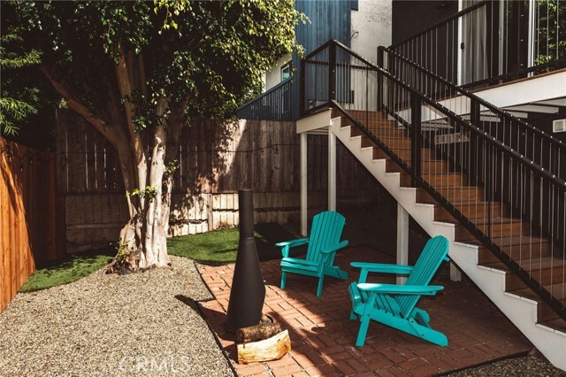Building Photo - 989 La Mirada St