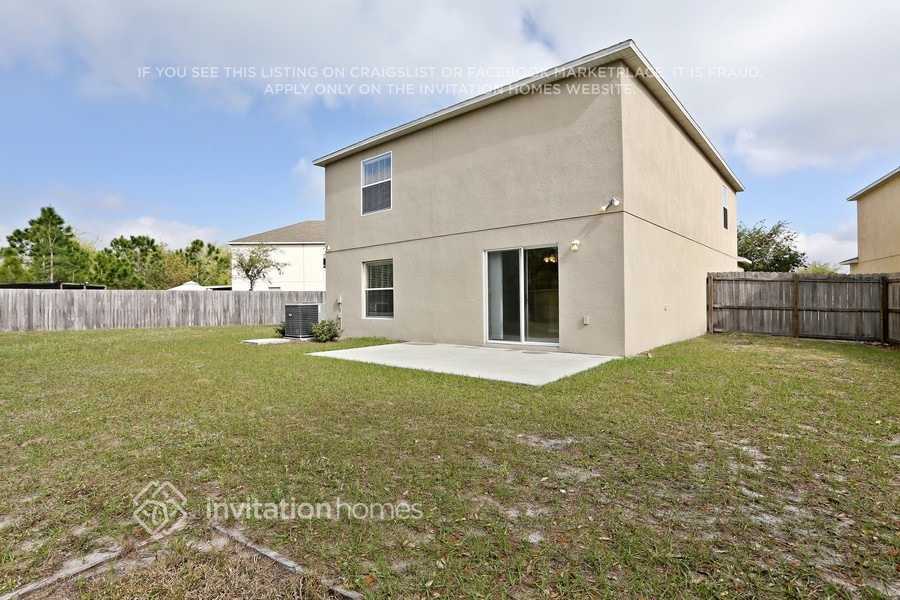 Building Photo - 9707 33rd Ave E