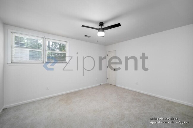 Building Photo - 4990 Sawgrass Pl NW