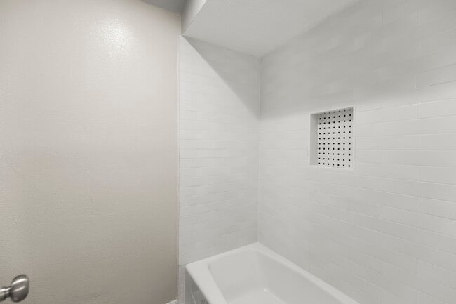 Building Photo - 1014 Riverlace Dr