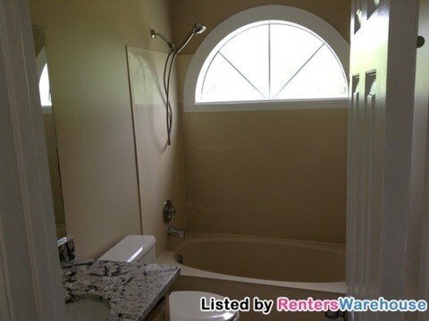 Building Photo - 1633 Oak Chase Ct