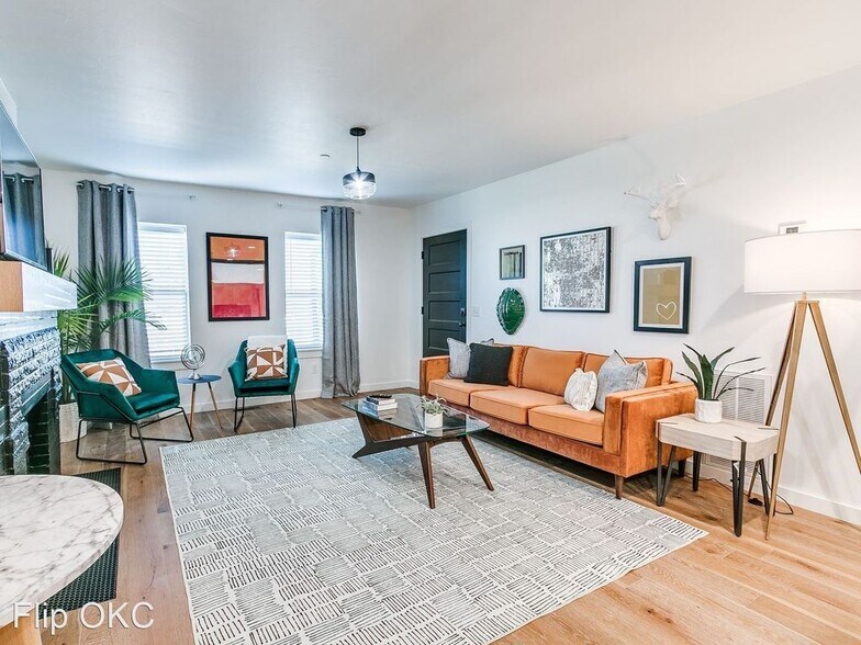 Building Photo - 808 NW 23rd St