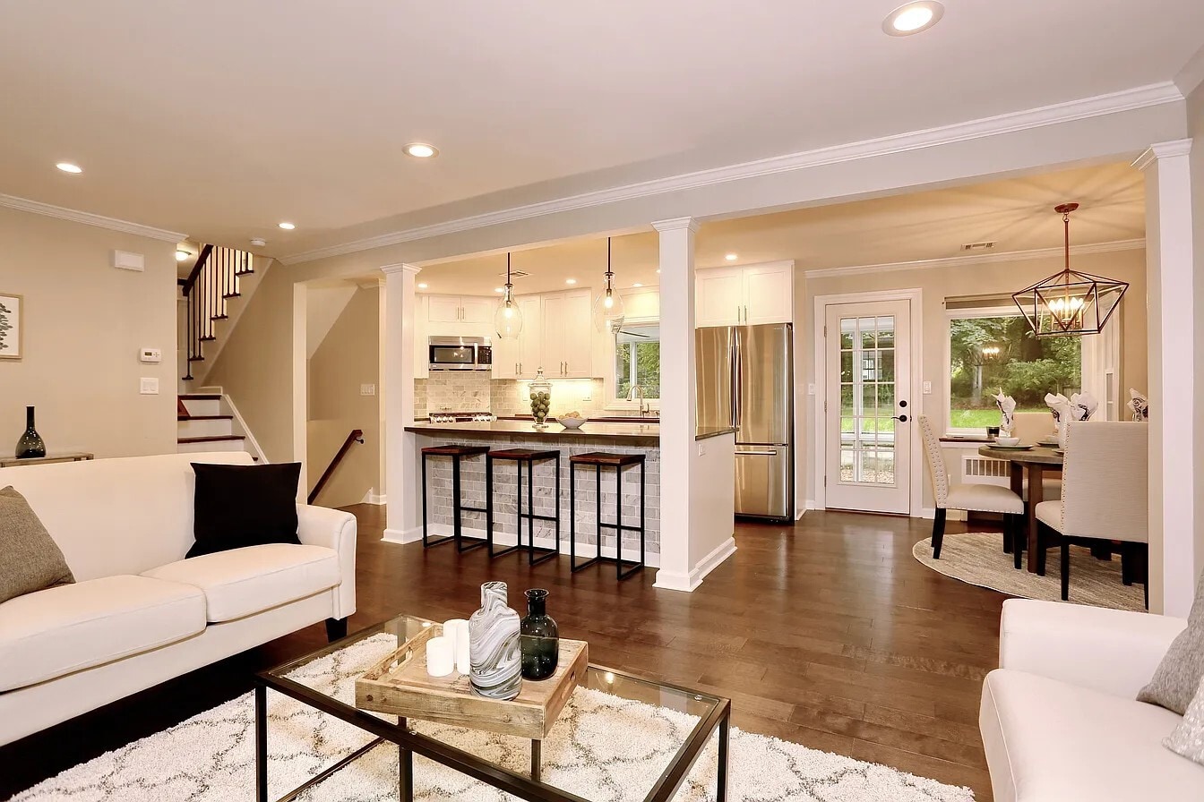 Building Photo - 28 Princeton Pl