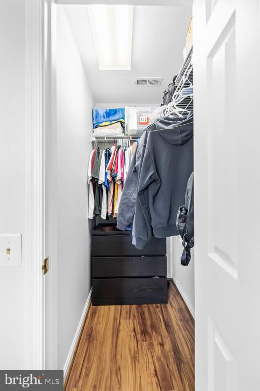 Building Photo - 1130 Huntmaster Terrace NE