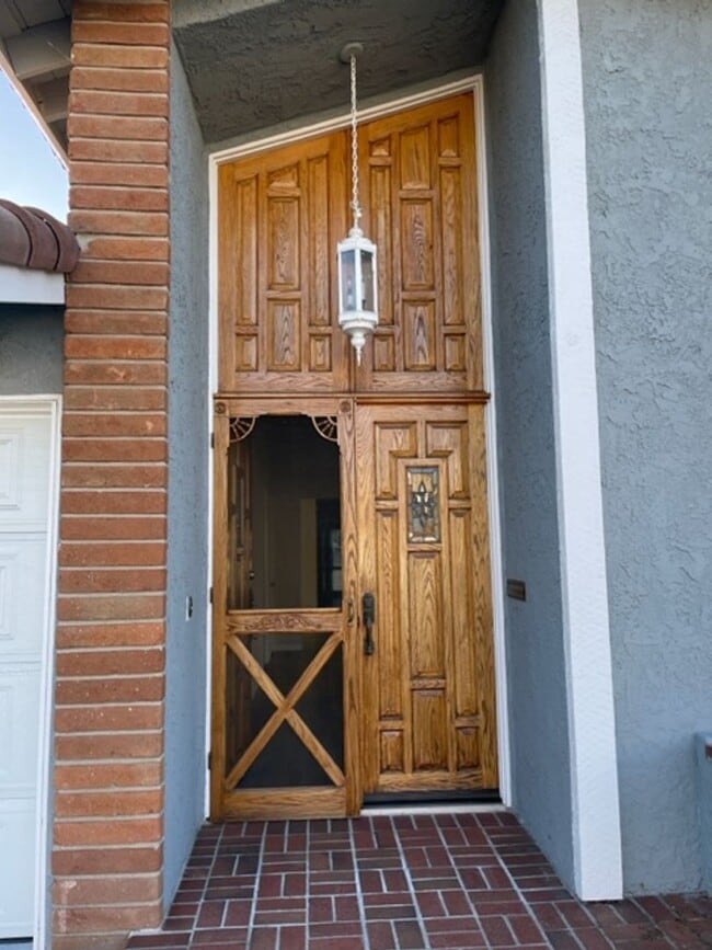 Building Photo - DON'T MISS OUT! HOME AVAILABLE BEGINNING OF MAY