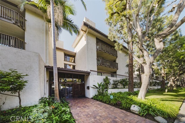 Building Photo - 8601 Falmouth Ave