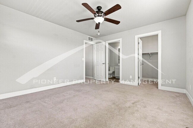 Building Photo - 16130 Warner Pl