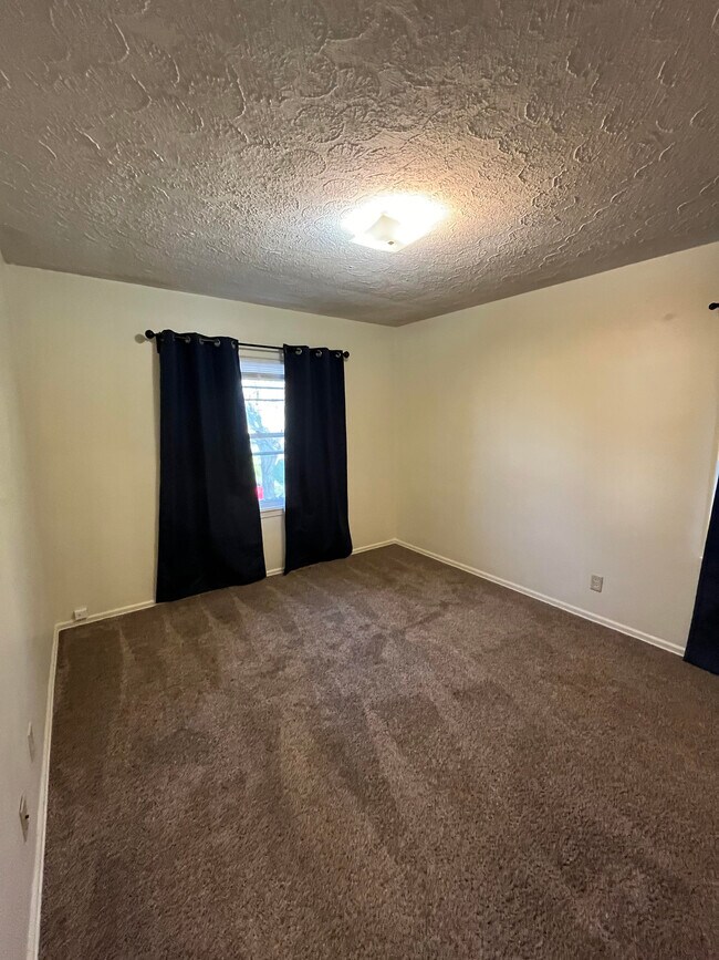 Front Bedroom from doorway. - 2486 21st St