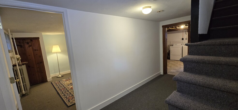 Building Photo - 6A N Beaumont Ave