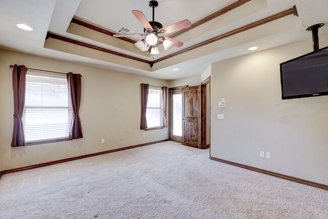 Building Photo - 15166 Fox Hollow Rd