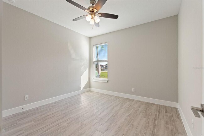 Building Photo - 337 Hibiscus Dr