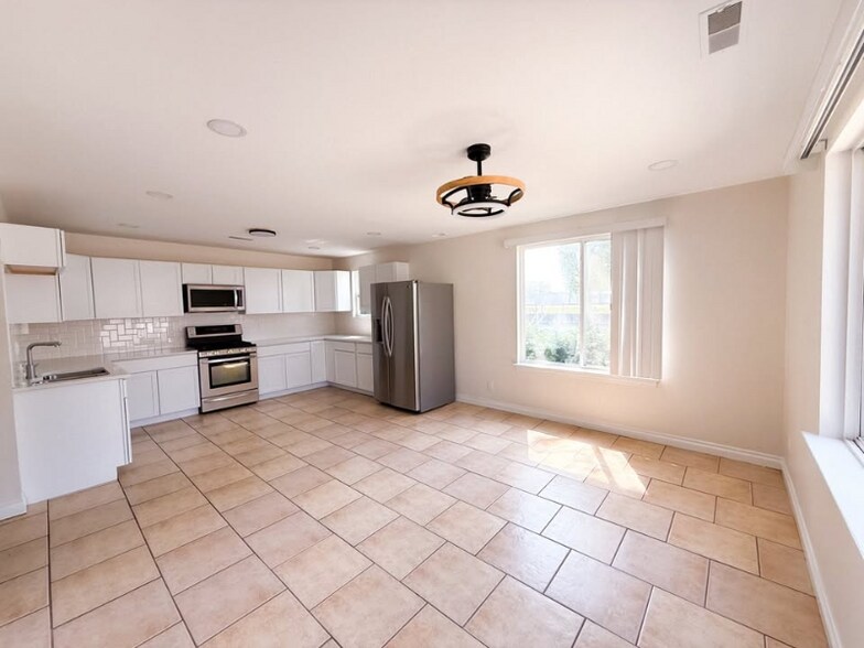 Building Photo - 134 Eckfield Dr