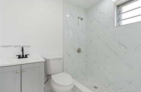 Building Photo - 5701 SW 41st St