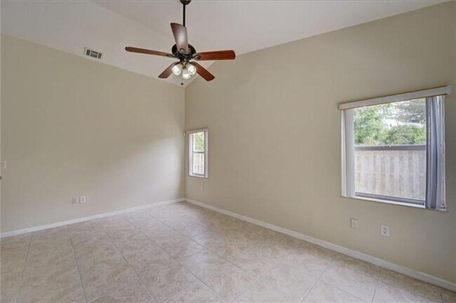 Building Photo - 13348 NW 13th St