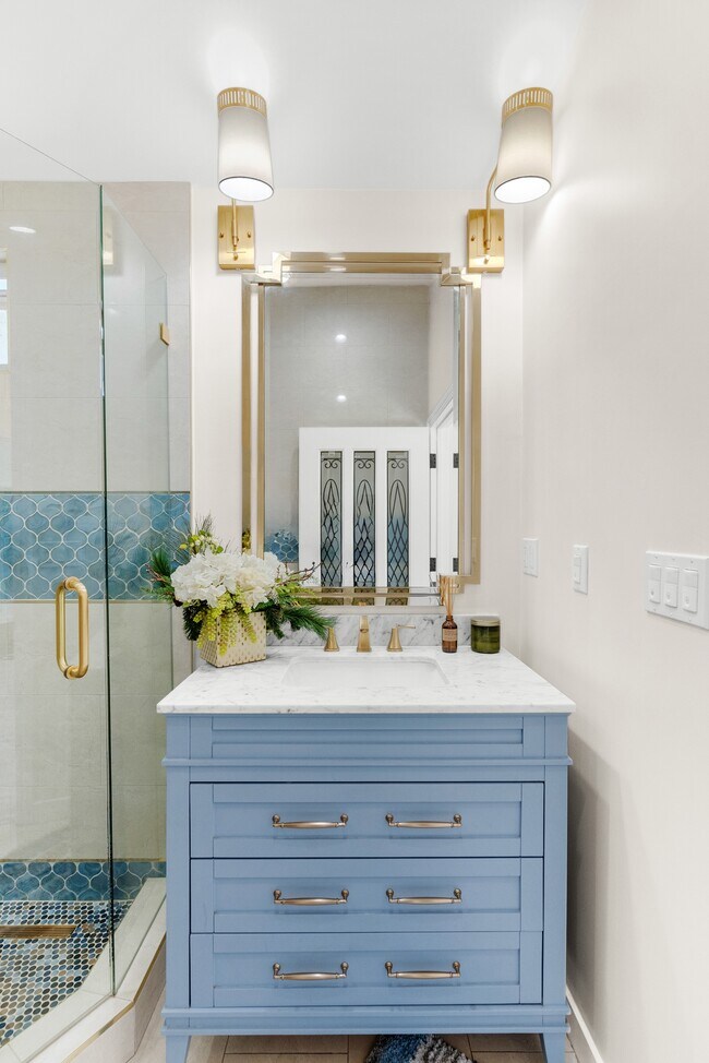 Building Photo - 17812 Parthenia St