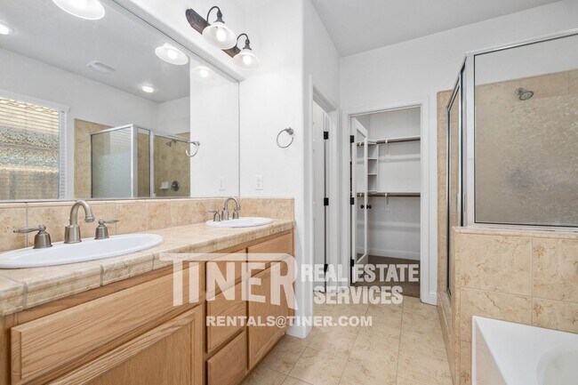 Building Photo - 12236 Habitat Way