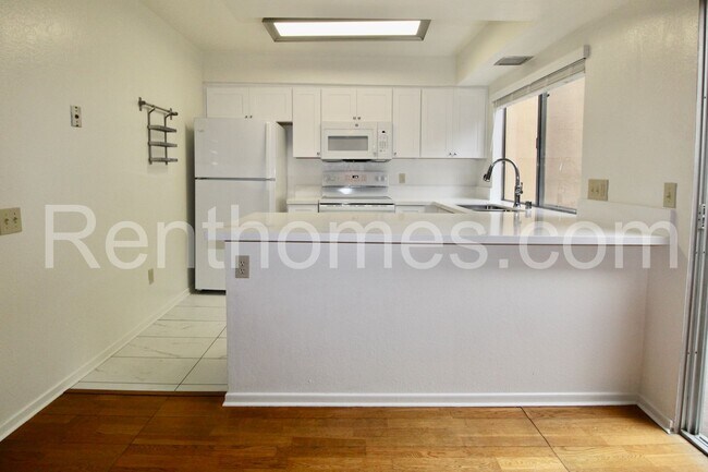 Building Photo - Mission Valley, 7958-E Mission Center Ct, Centrally Located, Community Pool and Spa!