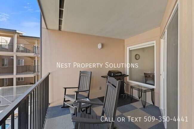 Building Photo - 2900 W Marina Dr