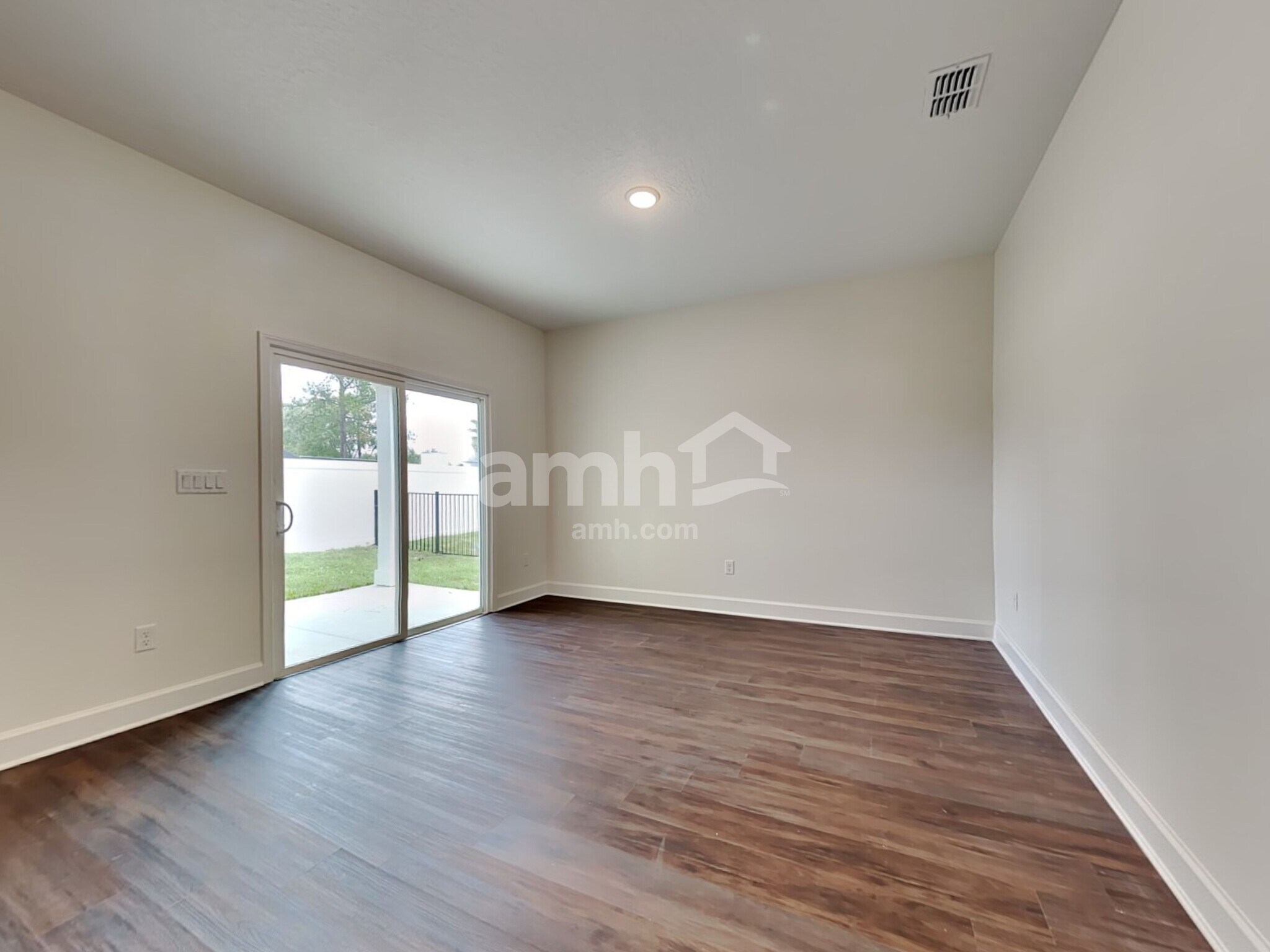 Building Photo - 10717 Coleman Rd