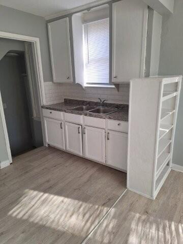 Building Photo - 9994 Vaughan St